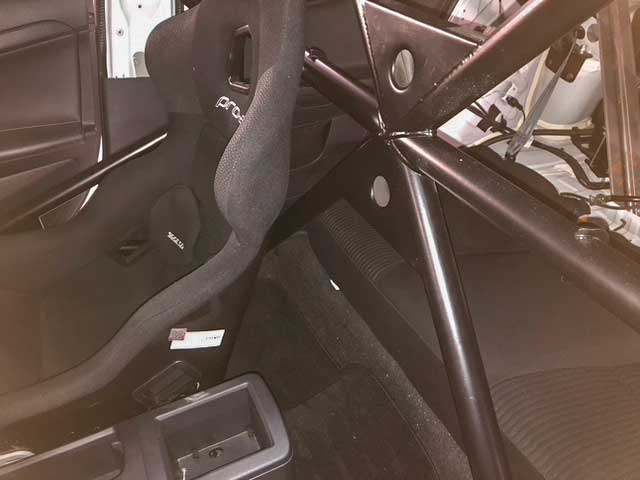 Mitsubishi Evo 10 roll cage after trim refitted