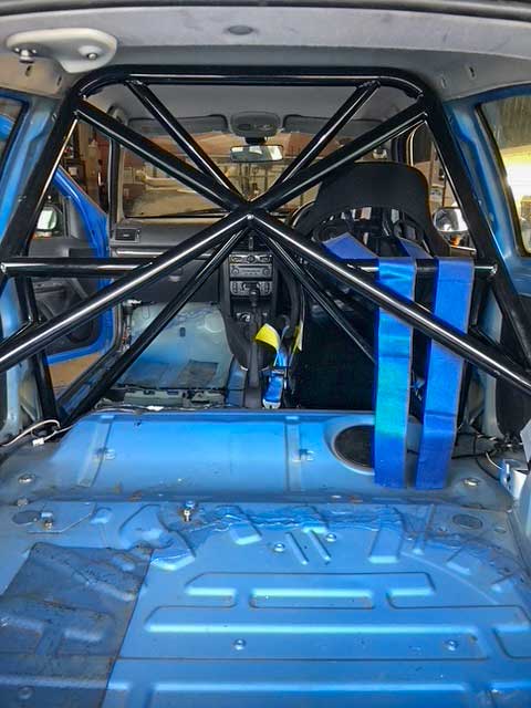 Fulcrum Half Roll Cage finished installation